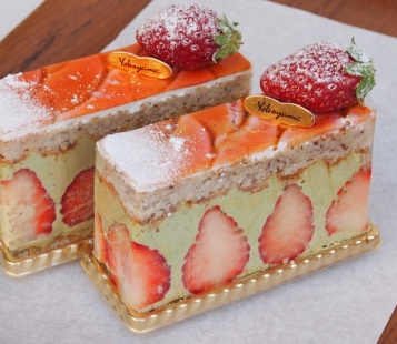 ル パティシエ ヨコヤマ Cake